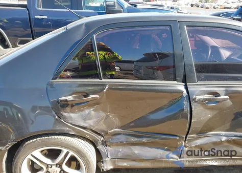 2003 Lexus Is 300 z USA, uszkodzony, nr VIN JTHBD192130073615